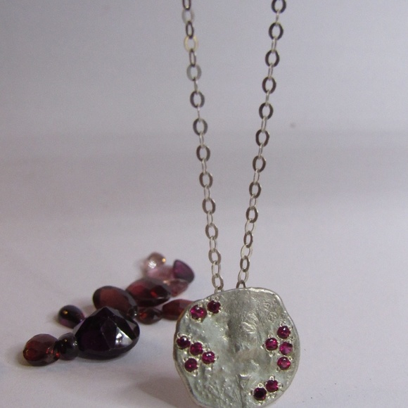 Necklace - Picture 7 of 8